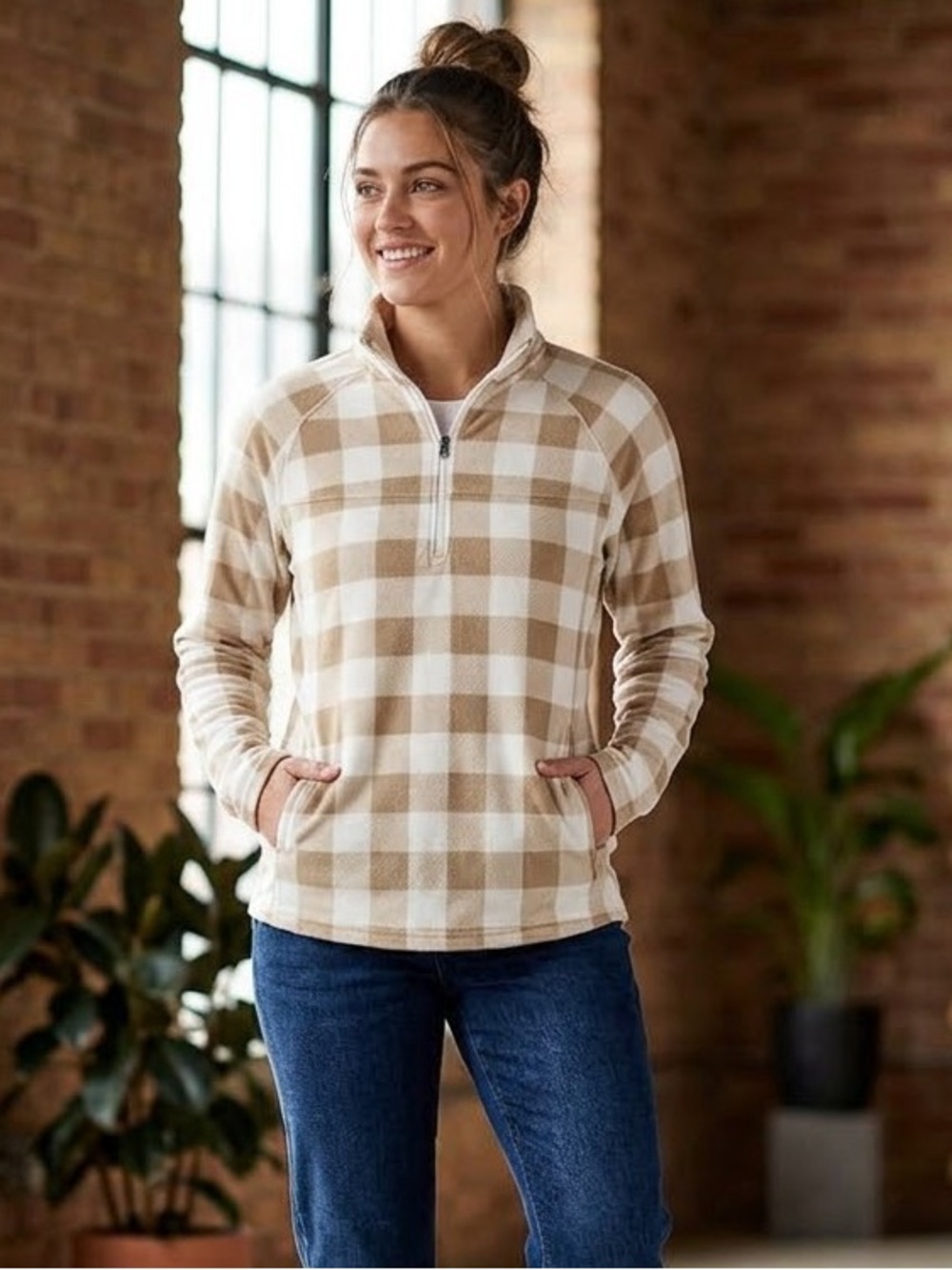 Cabela's Women's Plaid Cowl 1/4 Zip Pullover in Cream and Tan Size Medium Jacket